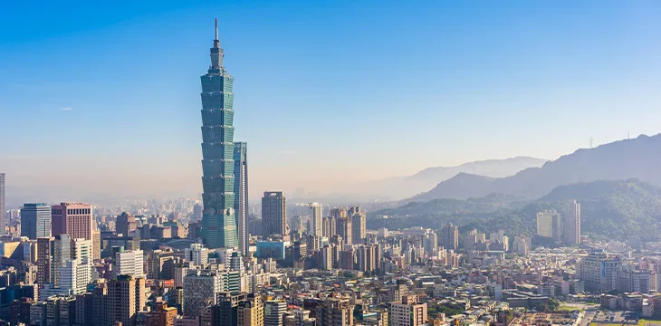 Beautiful architecture building taipei city skyline at sunset in Taiwan