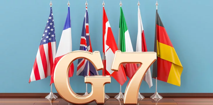 Flags of all members G7