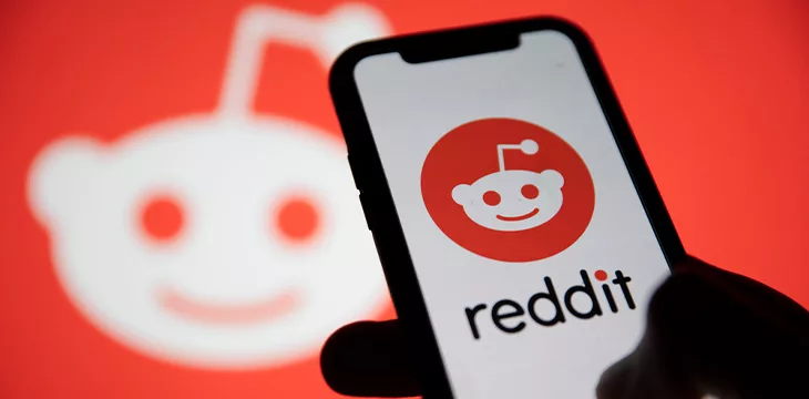 Reddit to go public, inks AI deal with Google